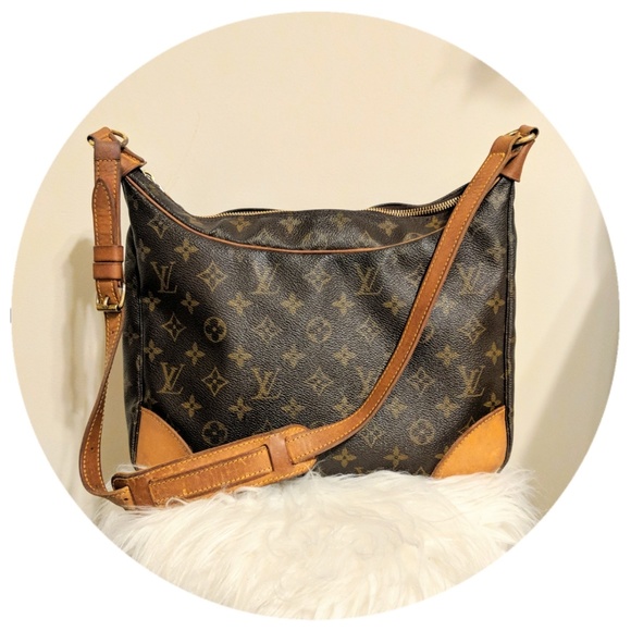 Handbags - 🔵 TRADE🔵